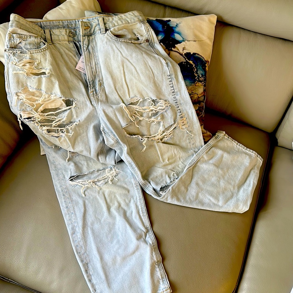 American Eagle Jean. Size 12 Short